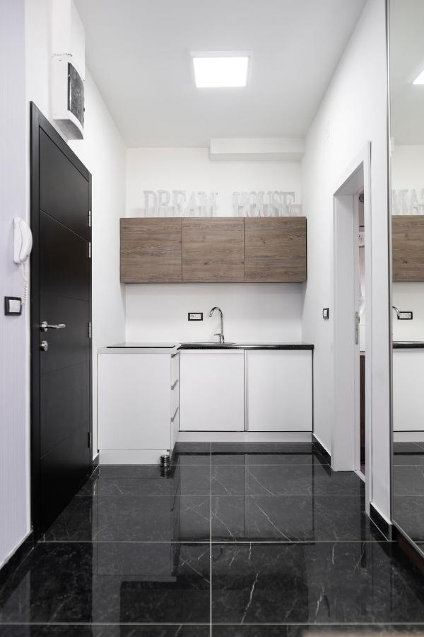 Dream House Apartamento Kruševac Exterior foto